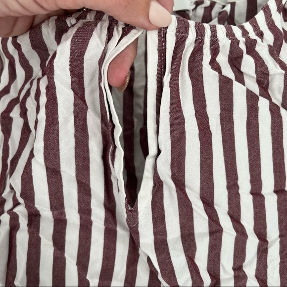 MADEWELL Women’s Stanza Striped Ruffle Hem Top Blouse Red/white stripe sz Medium - Picture 12 of 15